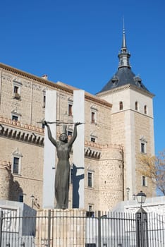 Alcázar Fortress and Statue of Peace in