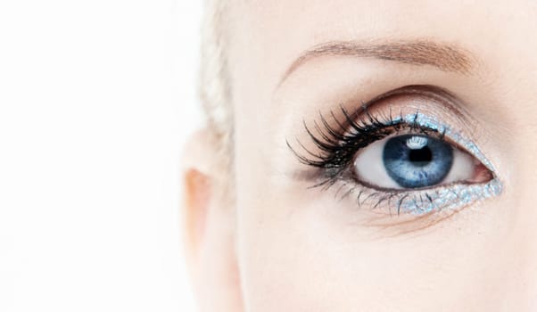 blue eye