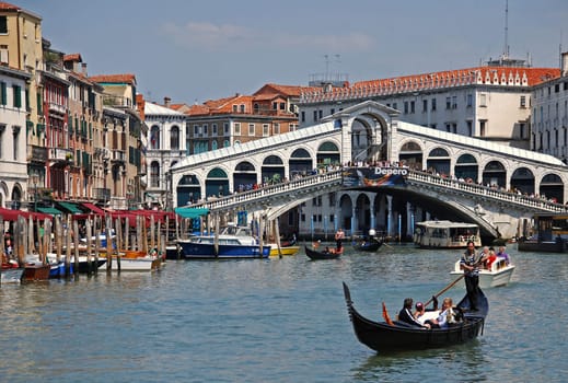 Rialto Bridge Canal de Grande in Venice