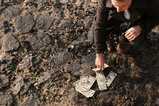 Man finds money