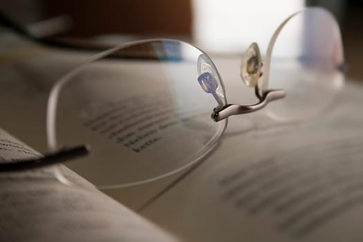 Spectacles