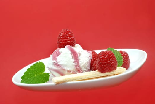 light raspberry ice cream
