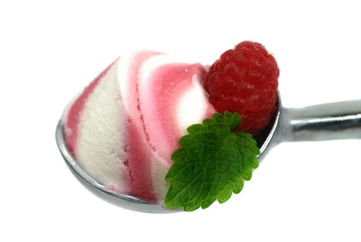 Raspberry Ice Cream