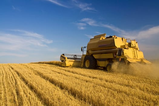Agriculture - Combine