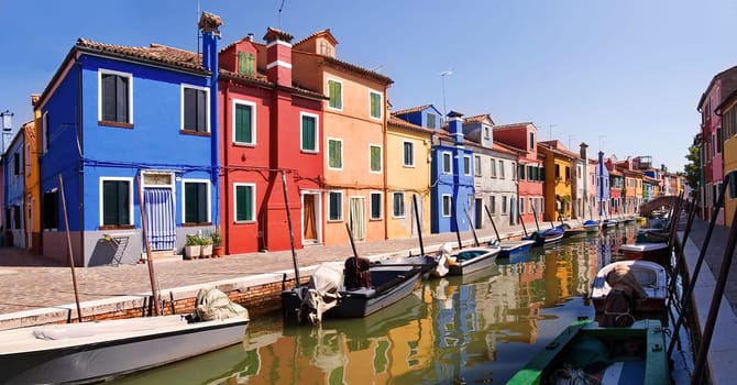 Burano Light 2