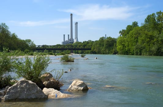 Munich's Isar with Sendlinger power plant