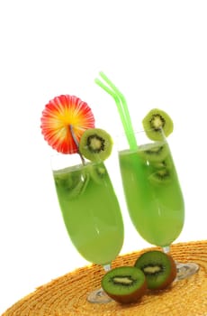 Kiwi cocktail