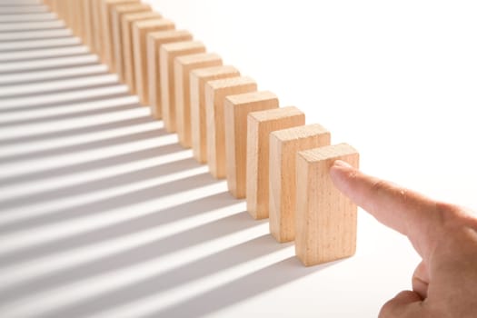 domino-effect