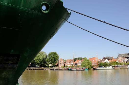 Port of Leer
