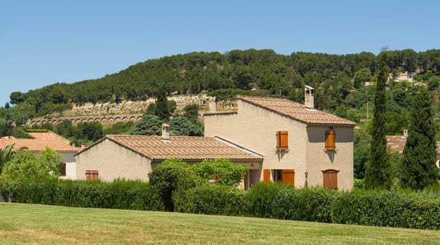 Living in Provence