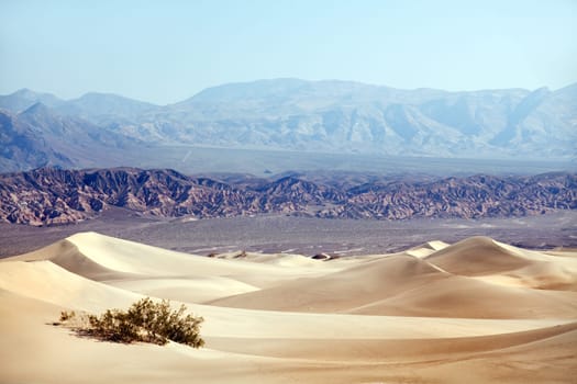 death valley desert mountain landscape