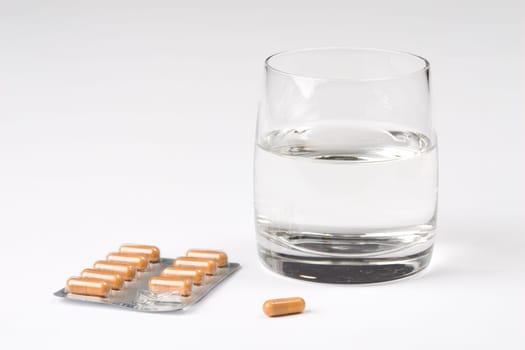 Tablets with glass