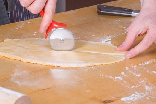 Separating the dough