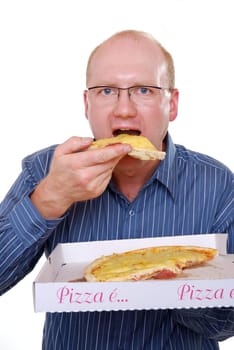 Eating pizza