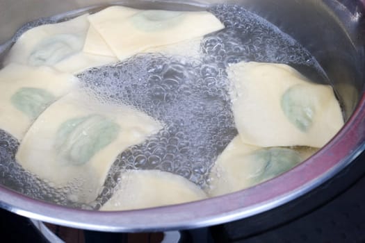 Cooking basil noodles