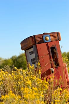 old abandoned gas pump