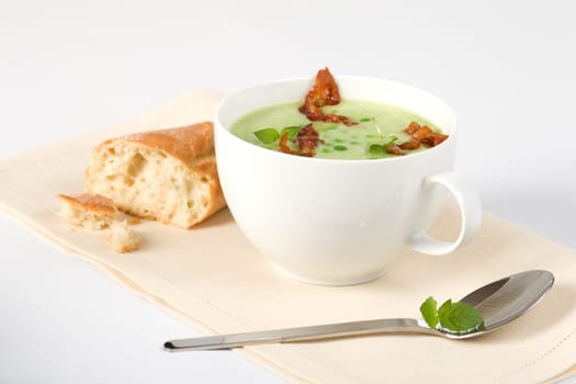 Bacon pea soup