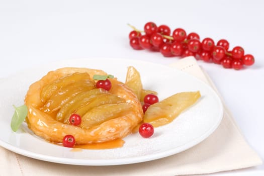 Apple tart with panicle