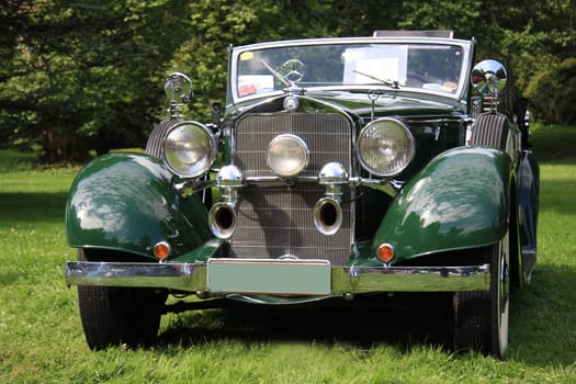 mercedes 320b cabriolet\r\nbauj. 1937,77ps,6 zyl.,3405 cc.