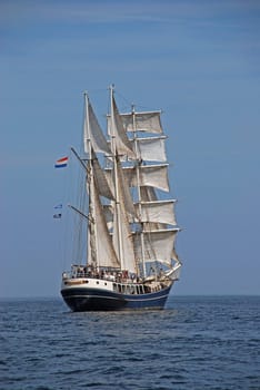 Sailing ship