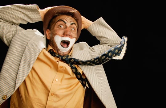 Clown gives up