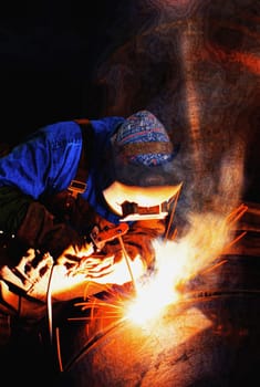 High pressure pipe welder