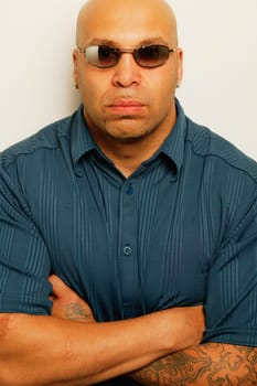 A man with sunglasses