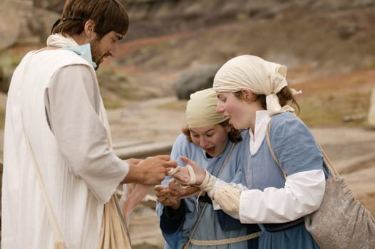 Jesus heals lepers