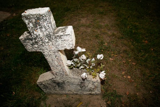 Headstone with flowers