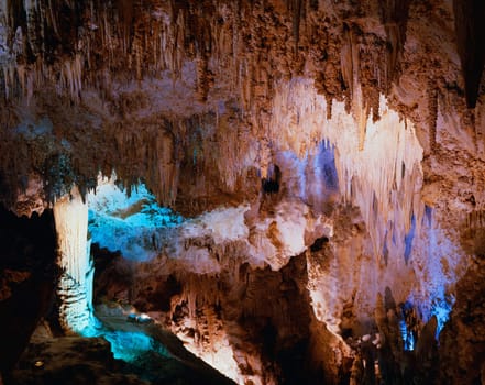 Stalagmites and stalagtites decorate a room in Carlsbad Caverns, Carlsbad Caverns National Park