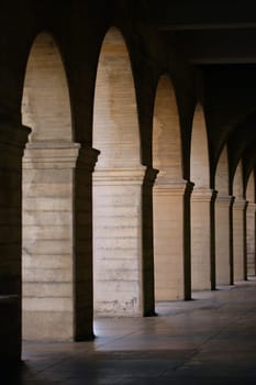 Repeating archways
