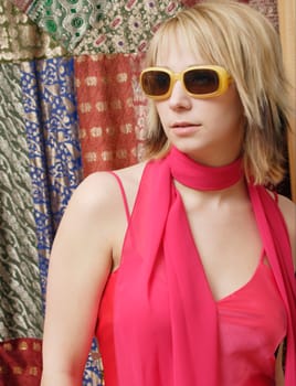 Woman with sunglasses