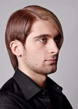 men hairstyling