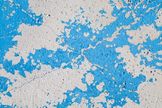 Distressed paint