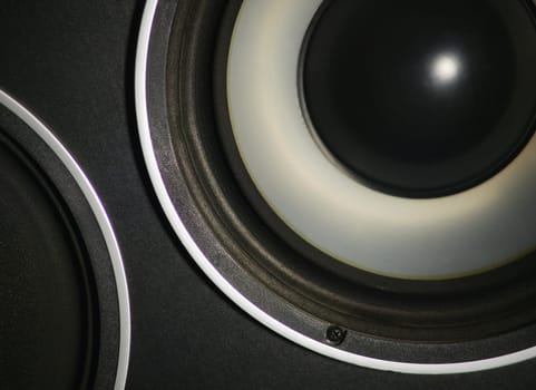 Loud speakers