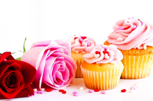 Cupcakes and flowers