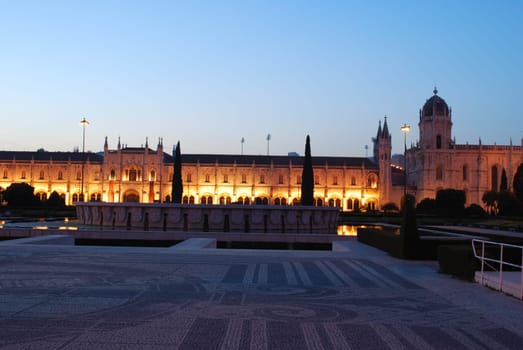 Hieronymites Monastery in Lisbon (sunset)