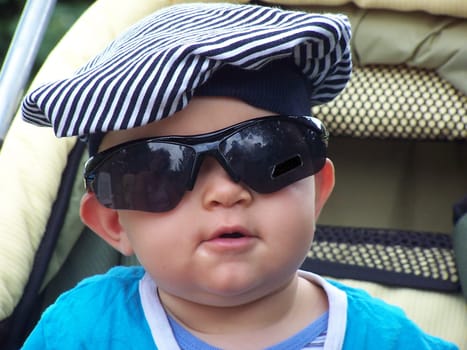 I still fit in the sunglasses