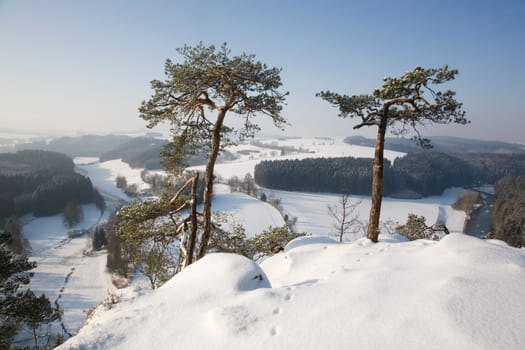 St. Peter's ridge with Saaleschleife in winter