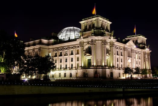 GERMAN BUNDESTAG BY NIGHT