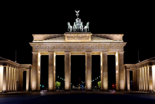 BRANDENBURG GATE BY NIGHT