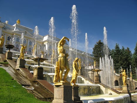 St. Petersburg (Russia) sculptures and fountains