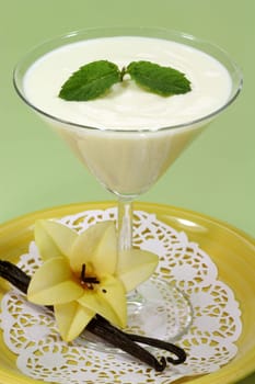 Vanilla curd
