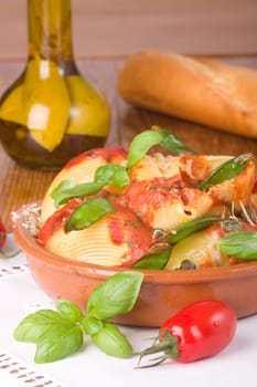 Basil Lumaconi