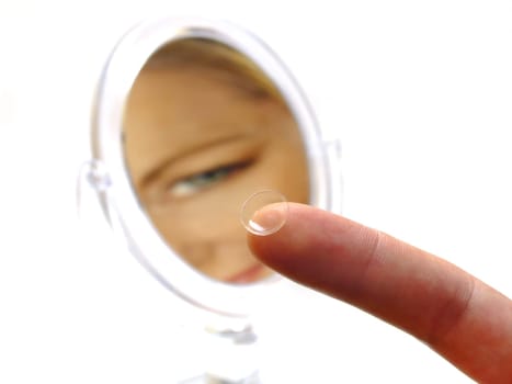 Contact lens