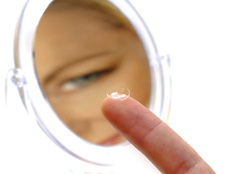 Contact lens