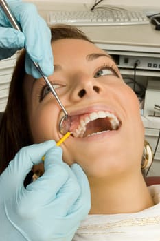 Dentist