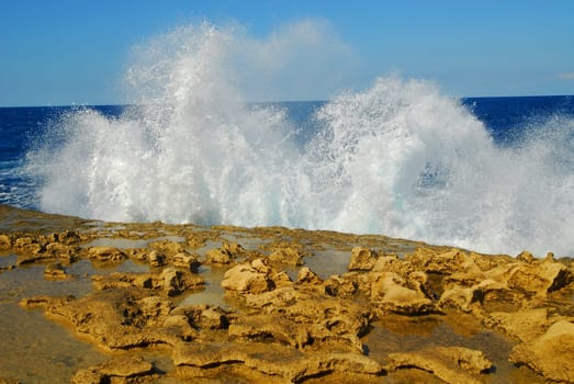 Breaking ocean waves