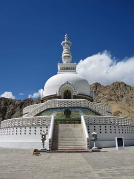 Shanti Stupa