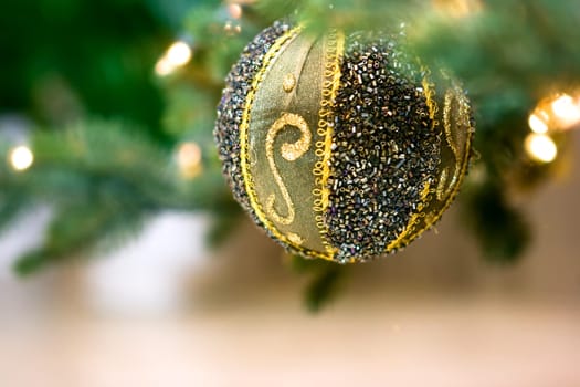 Tree toy